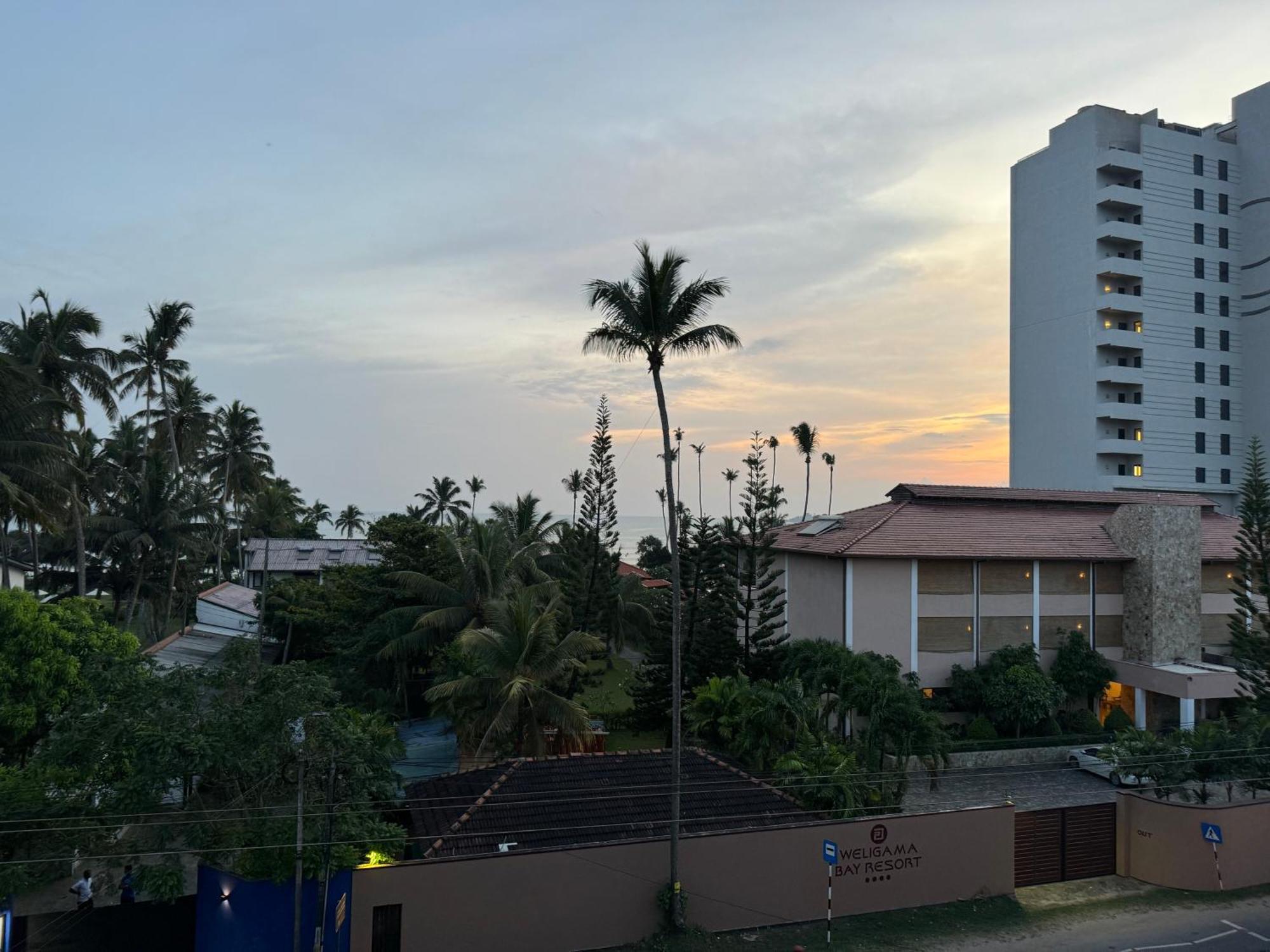 Sugar Hostel Weligama - Coliving & Coworking Екстер'єр фото