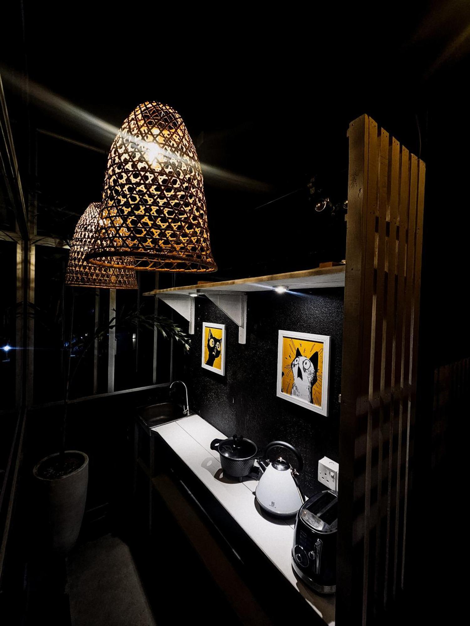 Sugar Hostel Weligama - Coliving & Coworking Екстер'єр фото