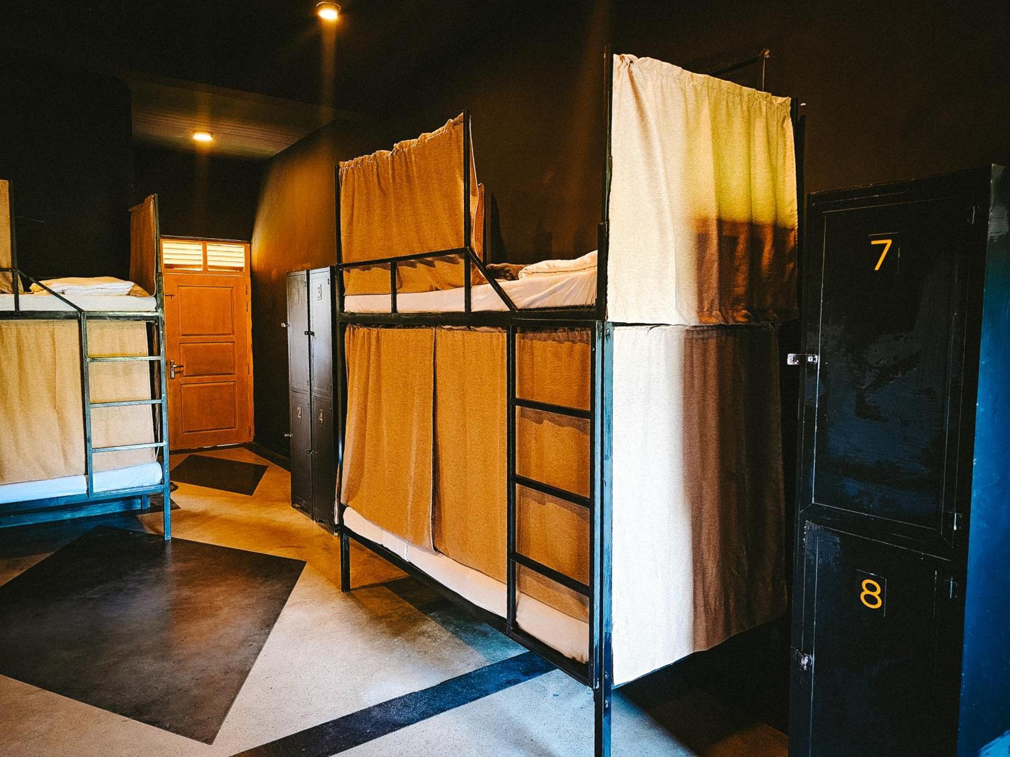 Sugar Hostel Weligama - Coliving & Coworking Екстер'єр фото