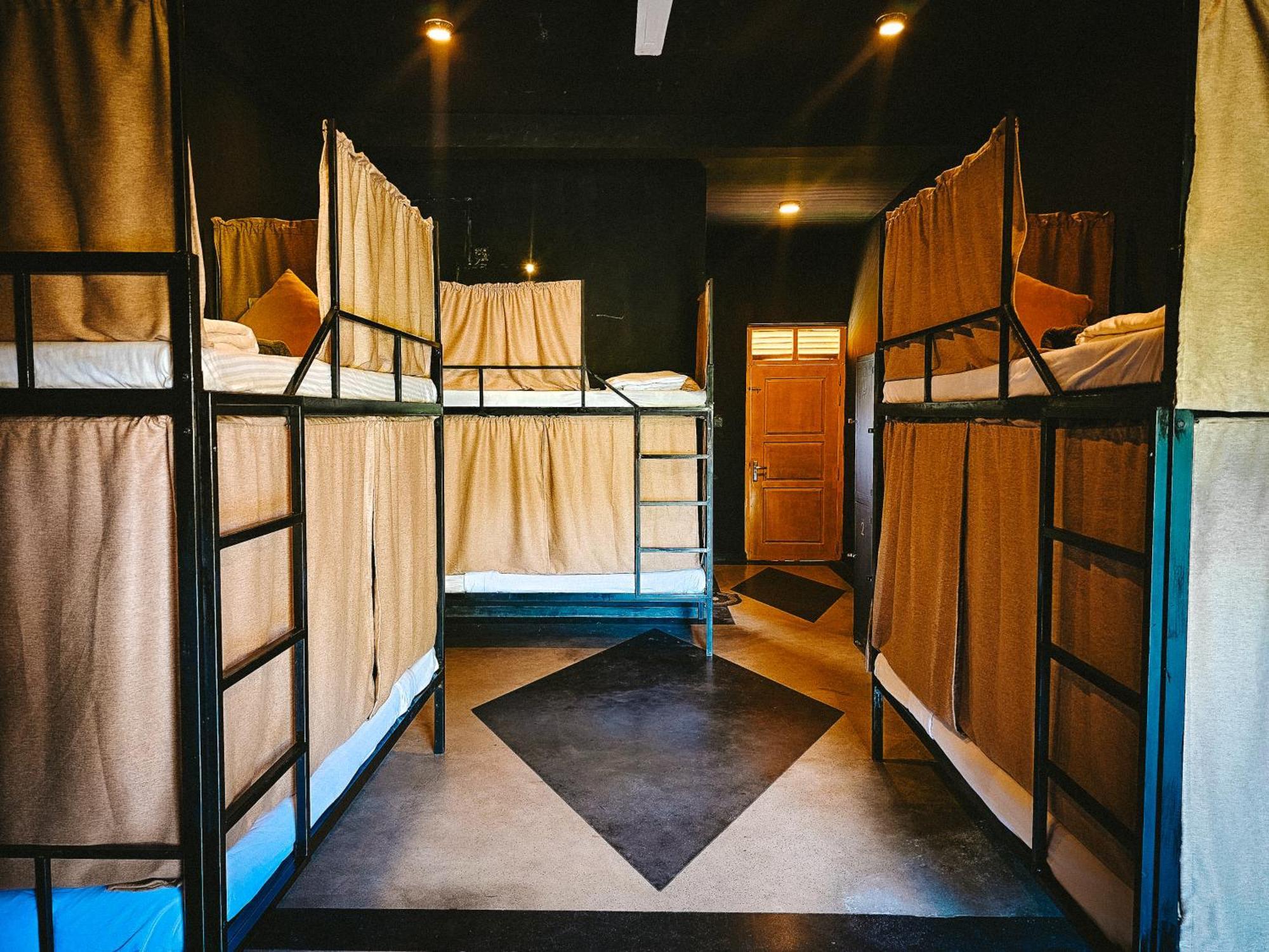 Sugar Hostel Weligama - Coliving & Coworking Екстер'єр фото